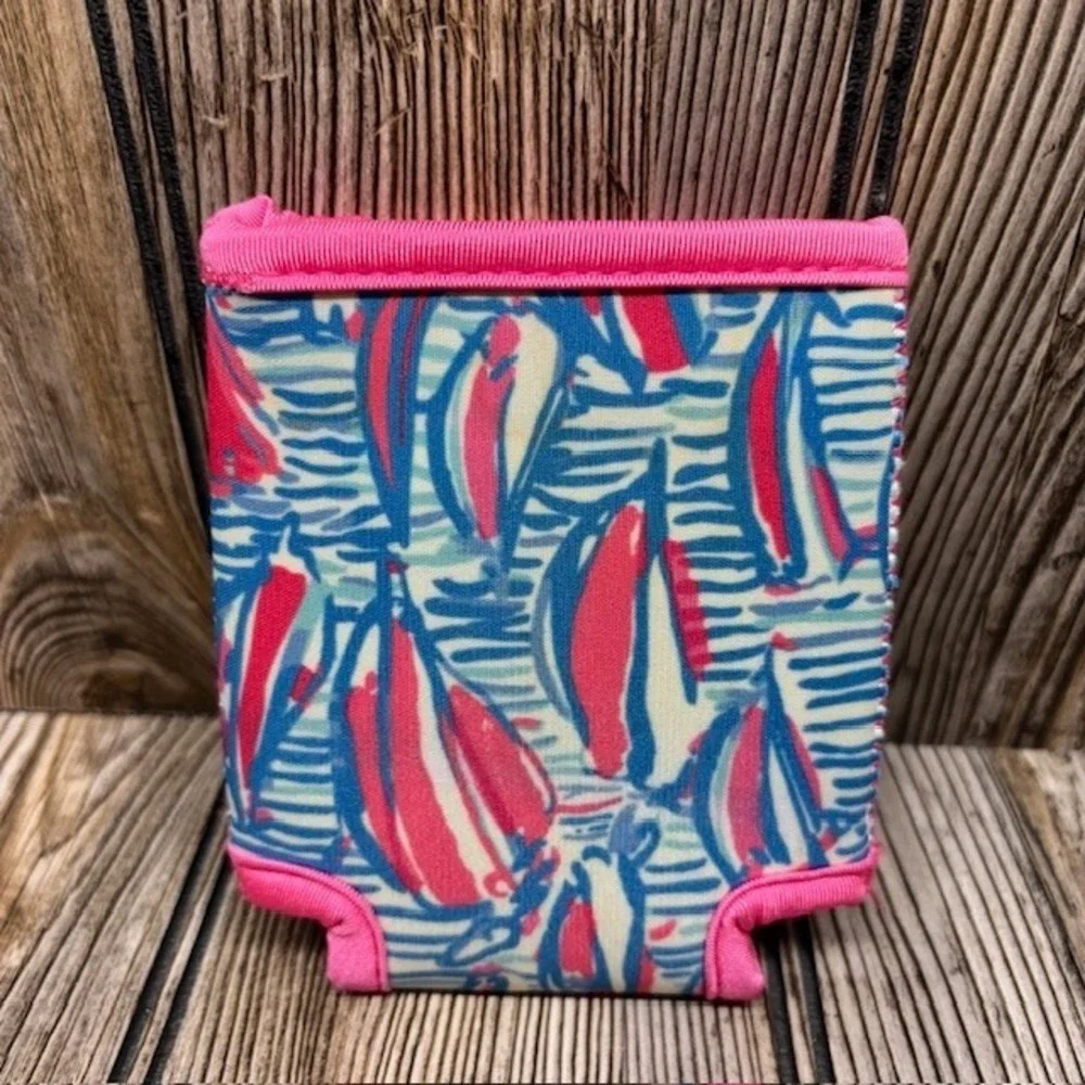 Lilly Pulitzer Drink Huggers Koozie Sailboats Pink Blue White